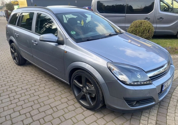 Opel Astra cena 8999 przebieg: 193000, rok produkcji 2006 z Łobżenica małe 67